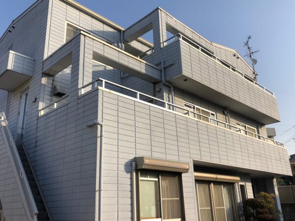 枚方市にて築30年戸建て外壁塗装・屋根塗装 施工前