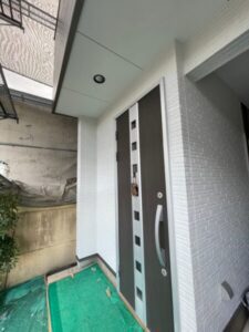 枚方市にて外壁塗装・屋根塗装〈築15年戸建ての初メンテナンス〉 施工後